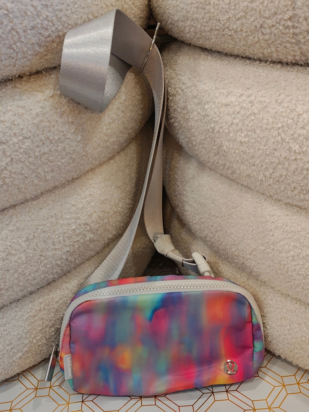 lululemon athletica Multicolor Tie-Dye Belt Bag